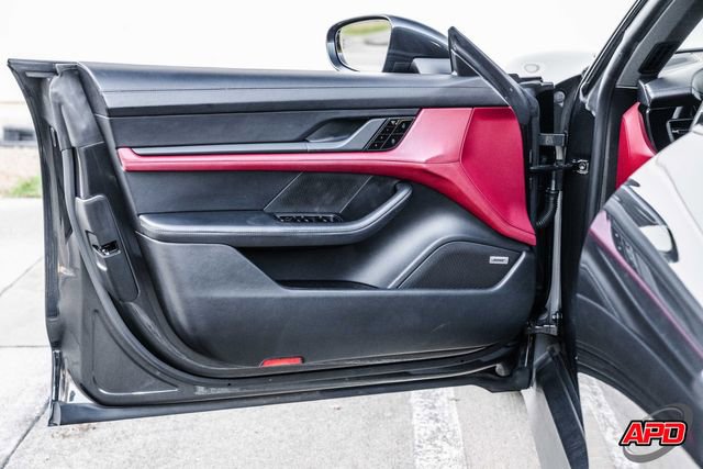 Used 2021 Porsche Taycan 4S w/ Premium Package image 63