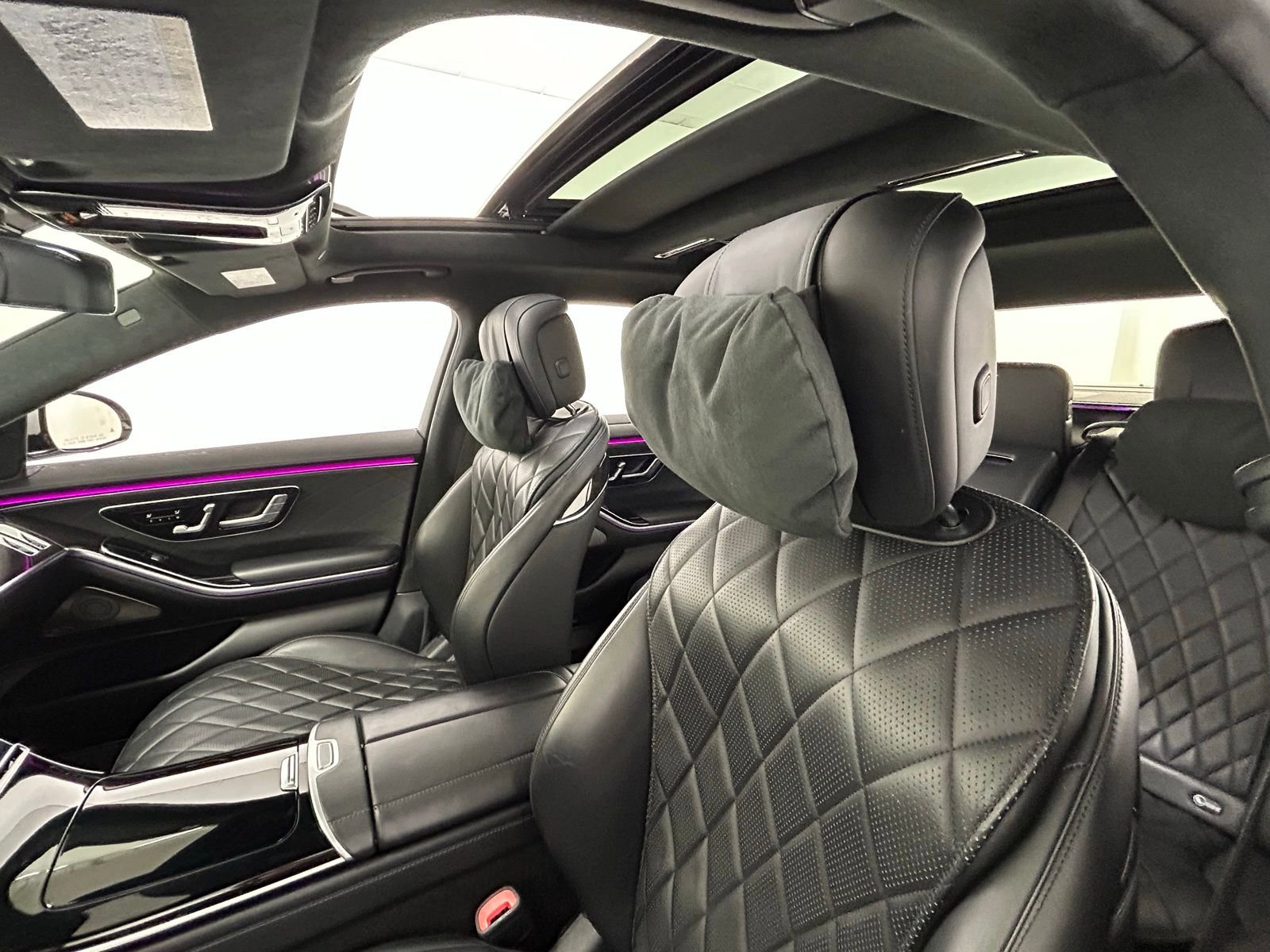 Used 2022 Mercedes-Benz S 580 4MATIC Sedan w/ AMG Line Package image 30