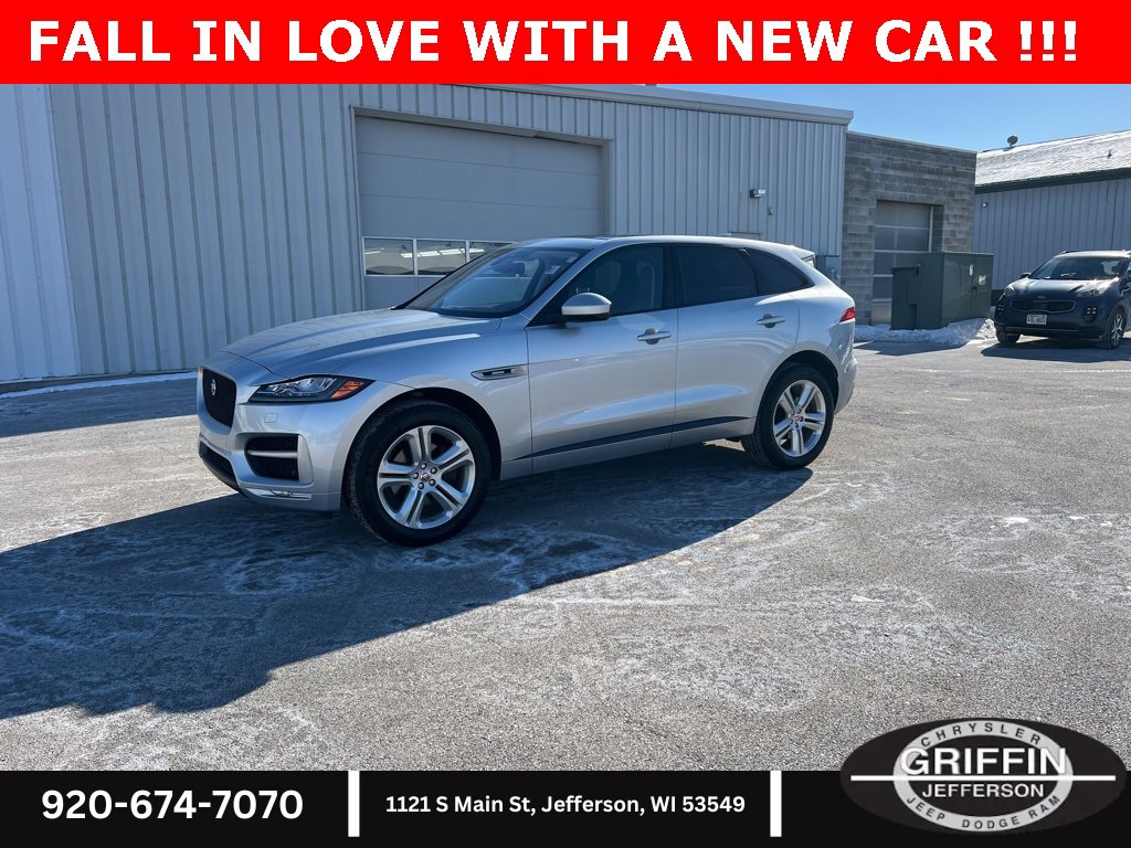 Used 2017 Jaguar F-PACE R-Sport image 1