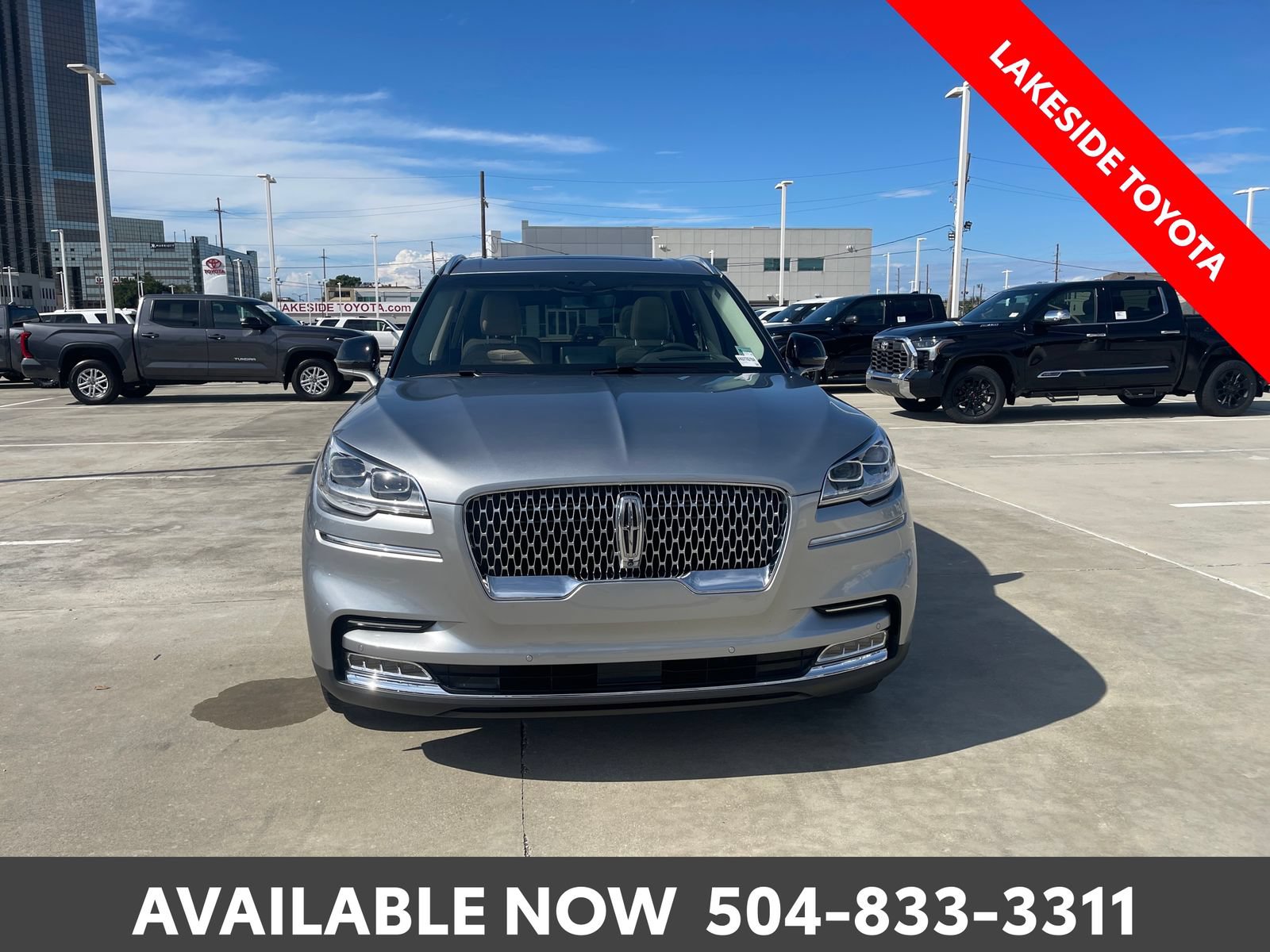 Used 2023 Lincoln Aviator Reserve w/ Equipment Group 201A RWD image 8