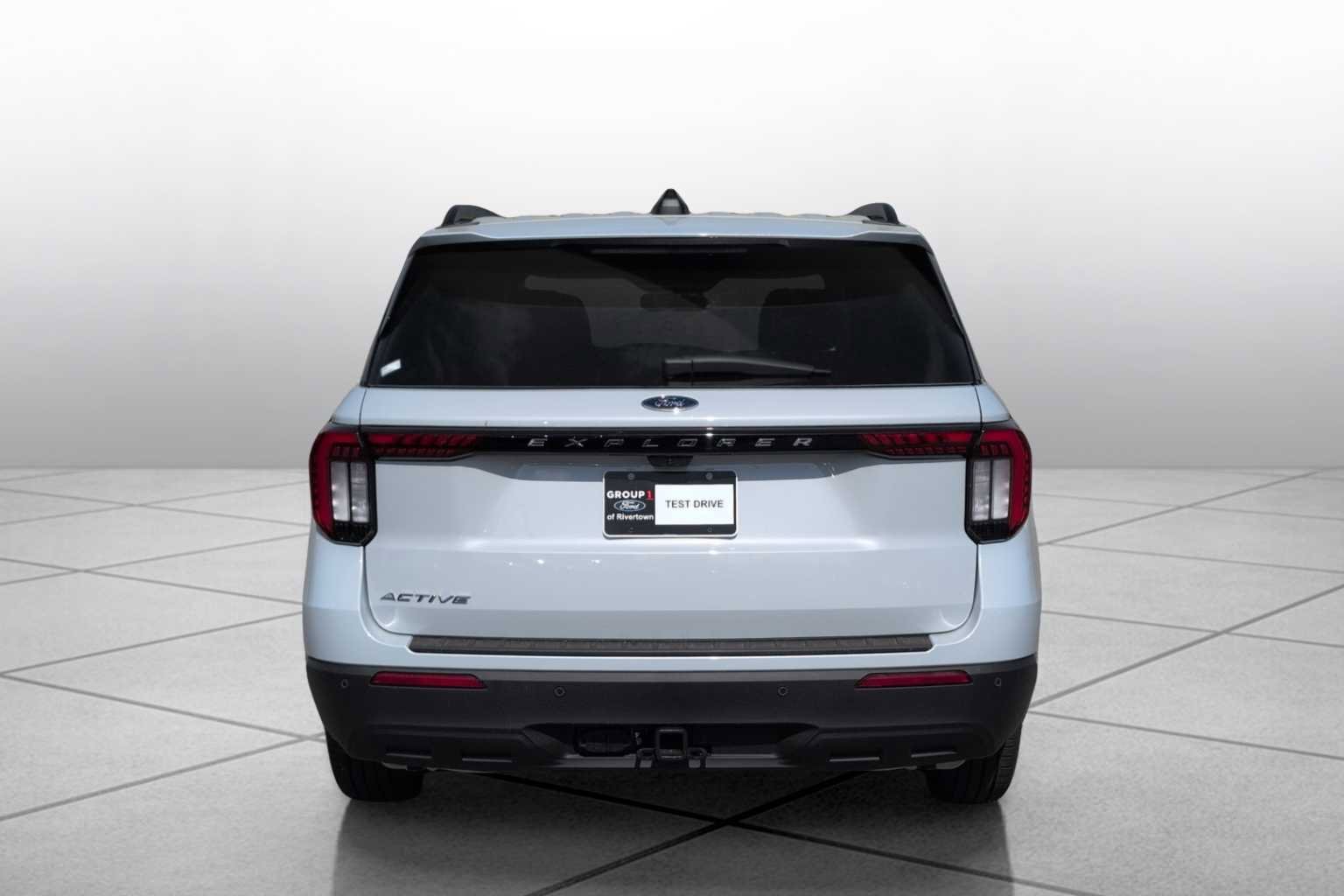 New 2026 Ford Explorer Active image 4
