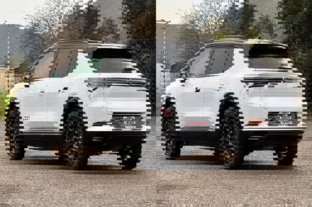 New 2026 Chevrolet Equinox EV RS image 6