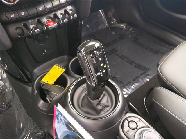 Used 2024 MINI Cooper S FWD image 12