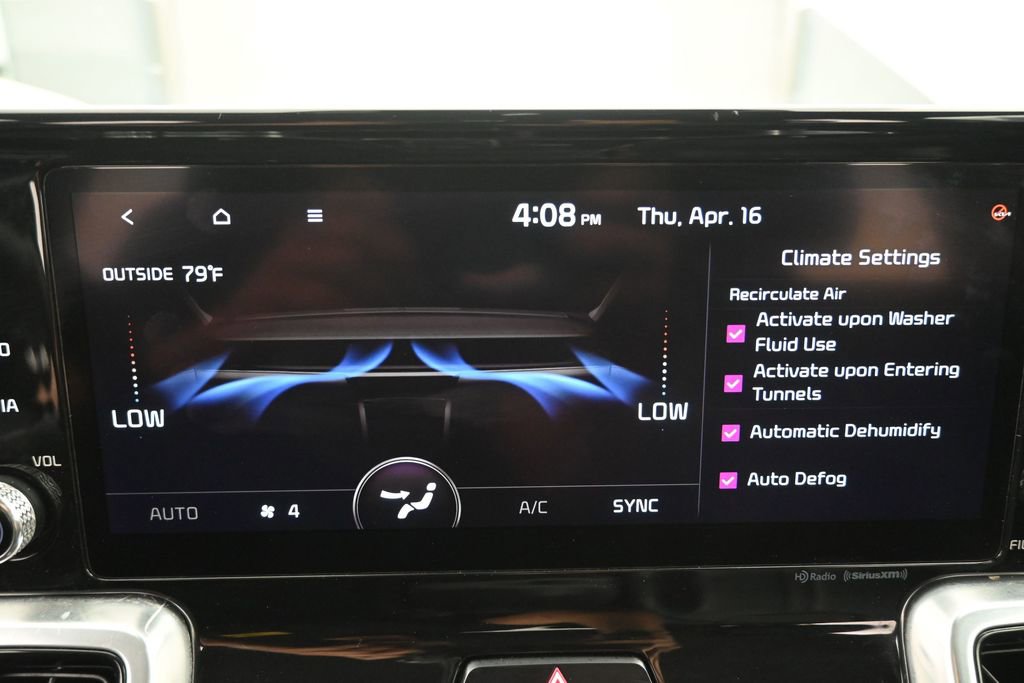Used 2023 Kia Sorento EX FWD image 16