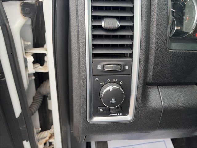 Used 2018 RAM 2500 Power Wagon w/ Luxury Group image 19