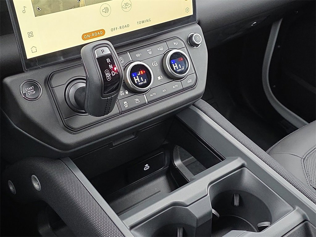 New 2026 Land Rover Defender 110 S image 24