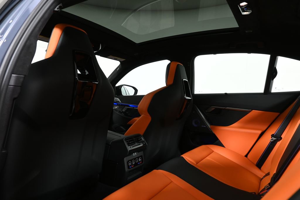 New 2026 BMW M5 w/ Executive Package AWD/4WD image 34