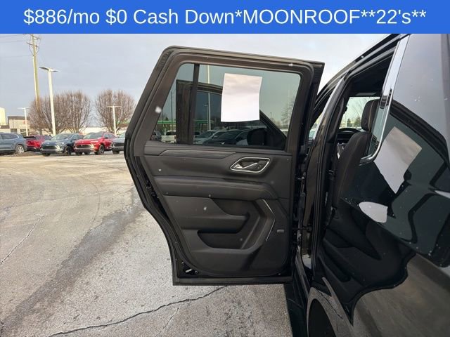 Used 2023 GMC Yukon SLT image 23