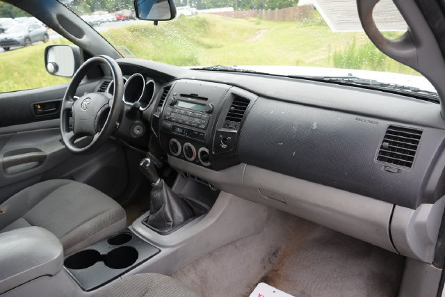 Used 2011 Toyota Tacoma 2WD Access Cab w/ Convenience Pkg image 41