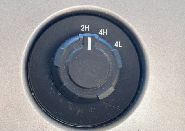 Used 2010 Ford F150 Lariat image 20