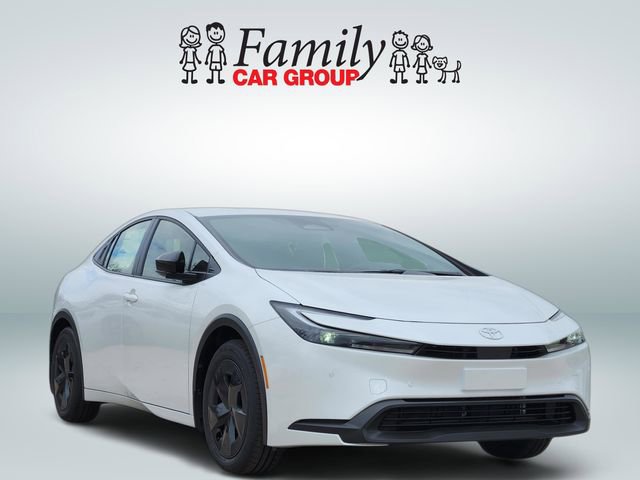 New 2026 Toyota Prius LE image 2