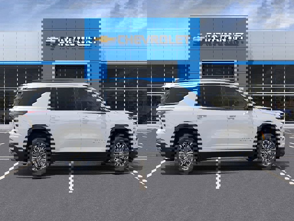 New 2026 Chevrolet Traverse LT w/ Driver Confidence Package image 5