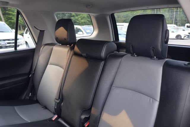 Used 2021 Toyota 4Runner SR5 Premium w/ Moonroof Package AWD/4WD image 16