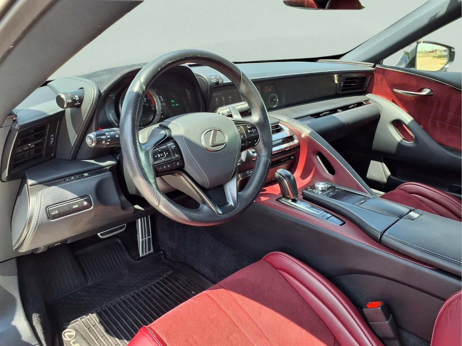 Used 2018 Lexus LC 500 Coupe w/ Sport Package RWD image 9