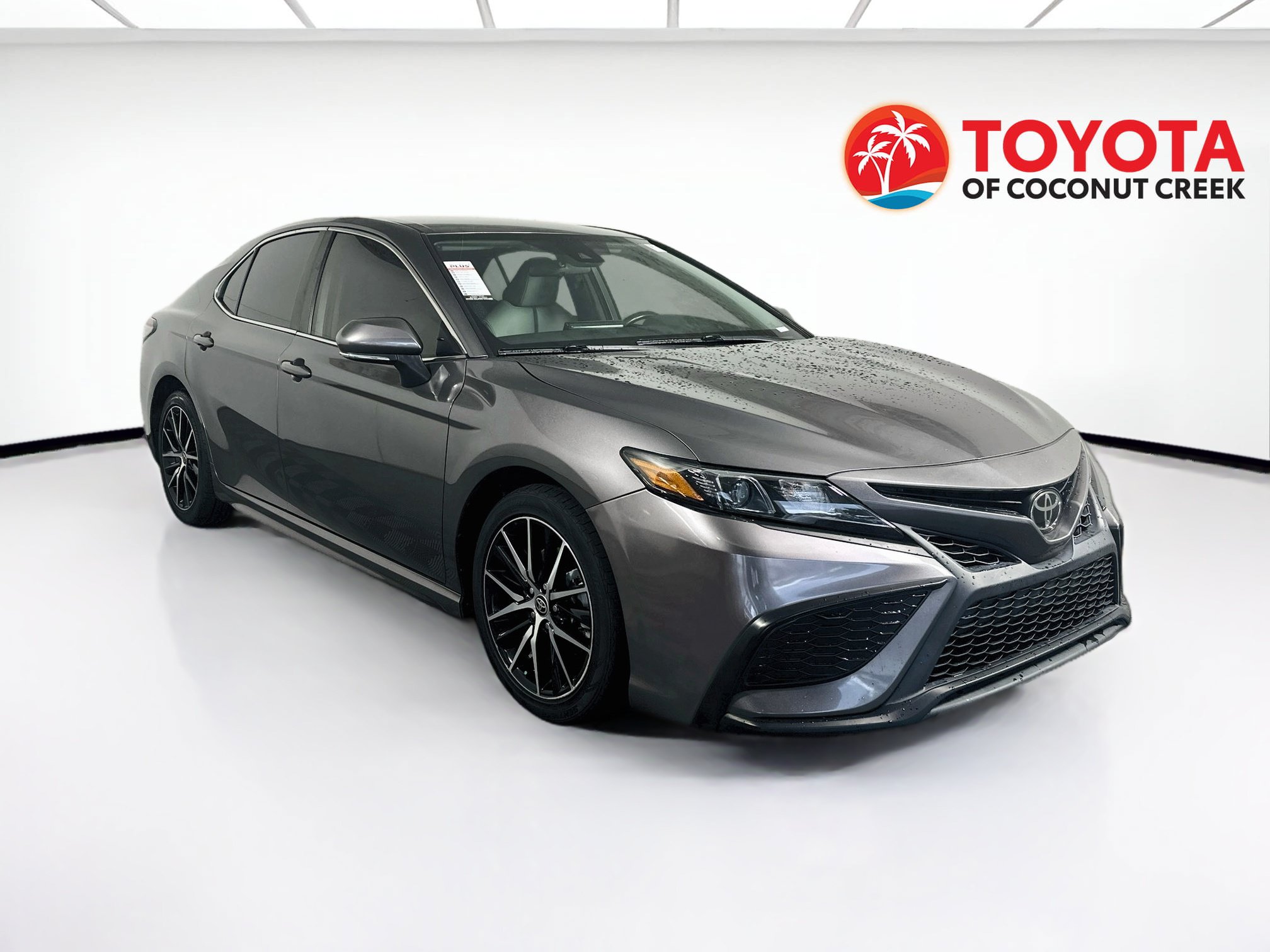 Used 2023 Toyota Camry SE