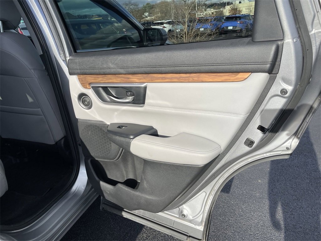 Used 2017 Honda CR-V Touring image 24