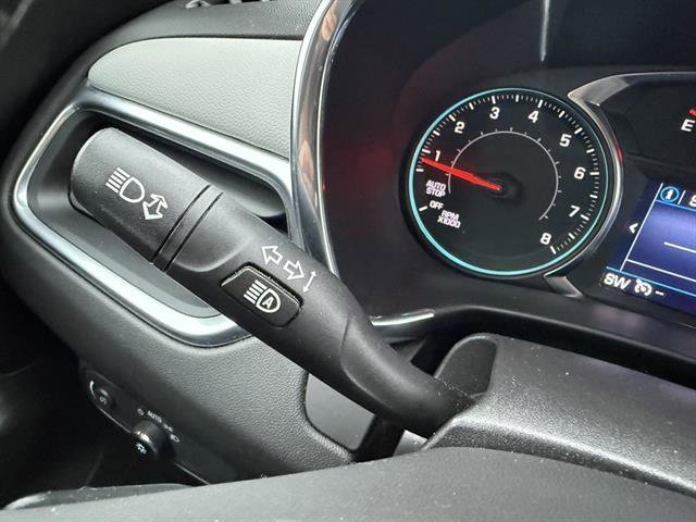 Used 2023 Chevrolet Equinox LT image 37