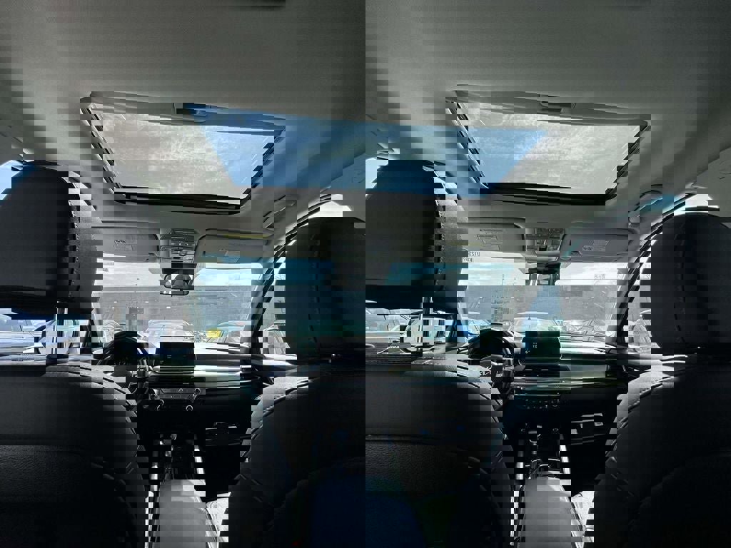 Certified 2022 Kia Telluride S image 16