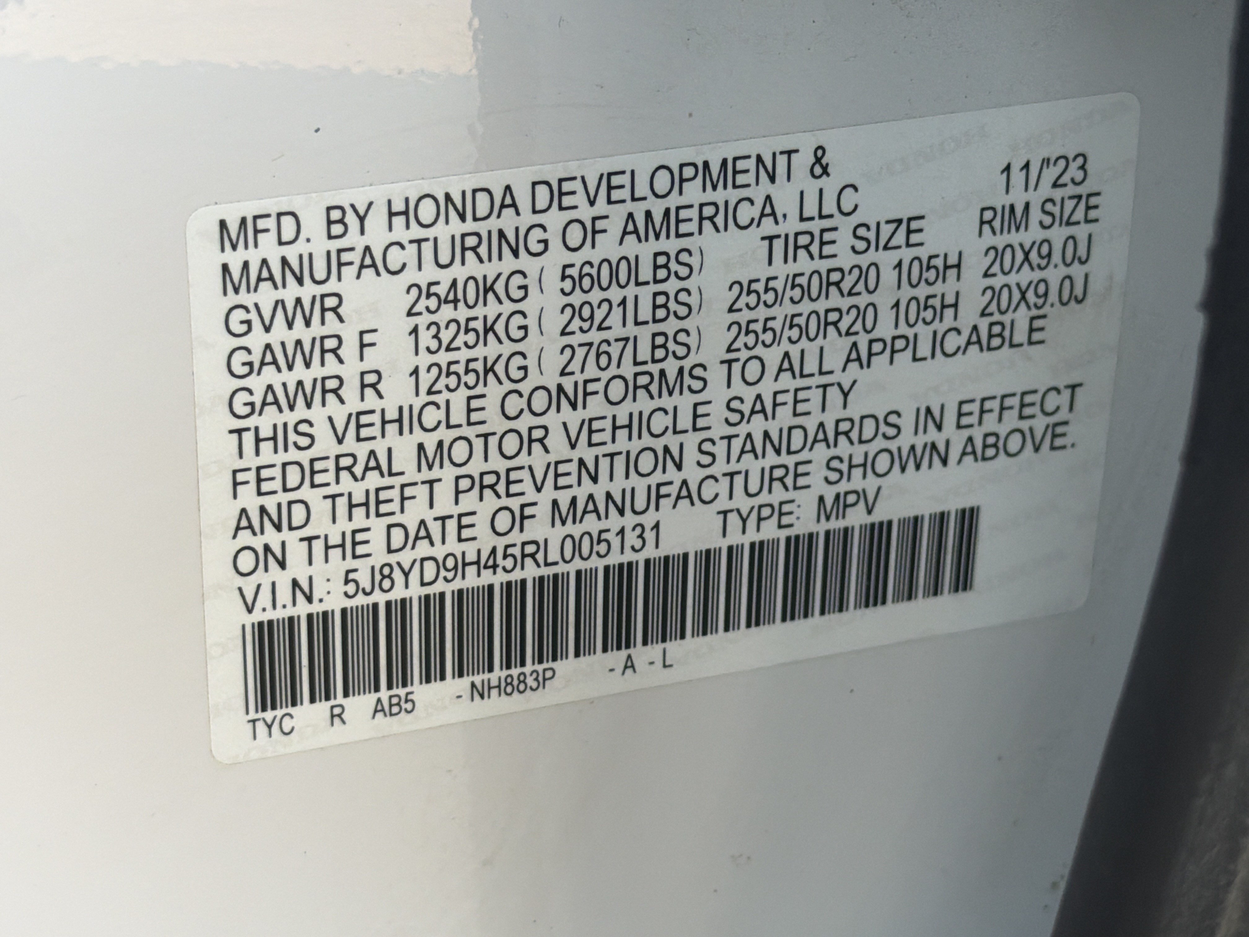 Certified 2024 Acura MDX w/ Technology Package FWD image 36