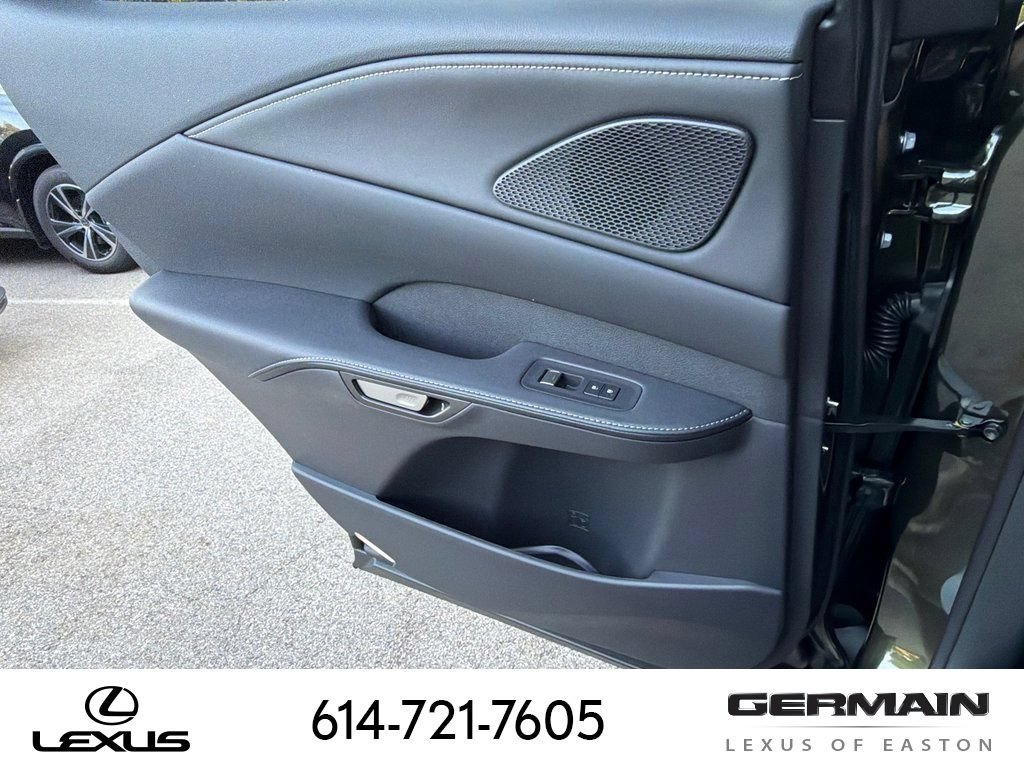 New 2026 Lexus RX 350 w/ Convenience Package AWD/4WD image 17