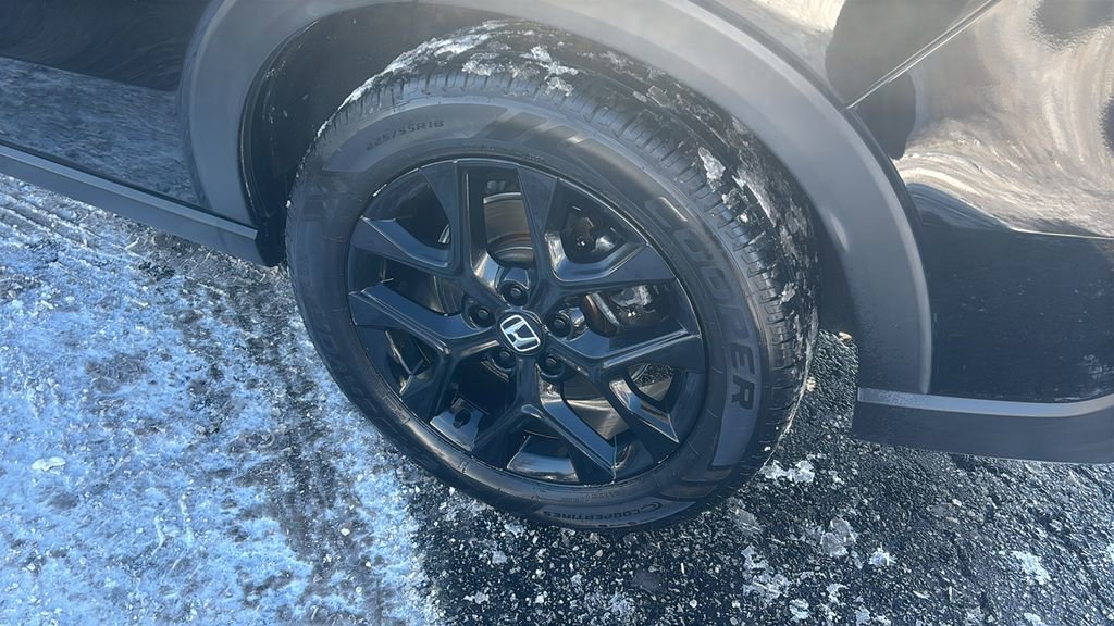 Used 2023 Honda HR-V Sport image 9