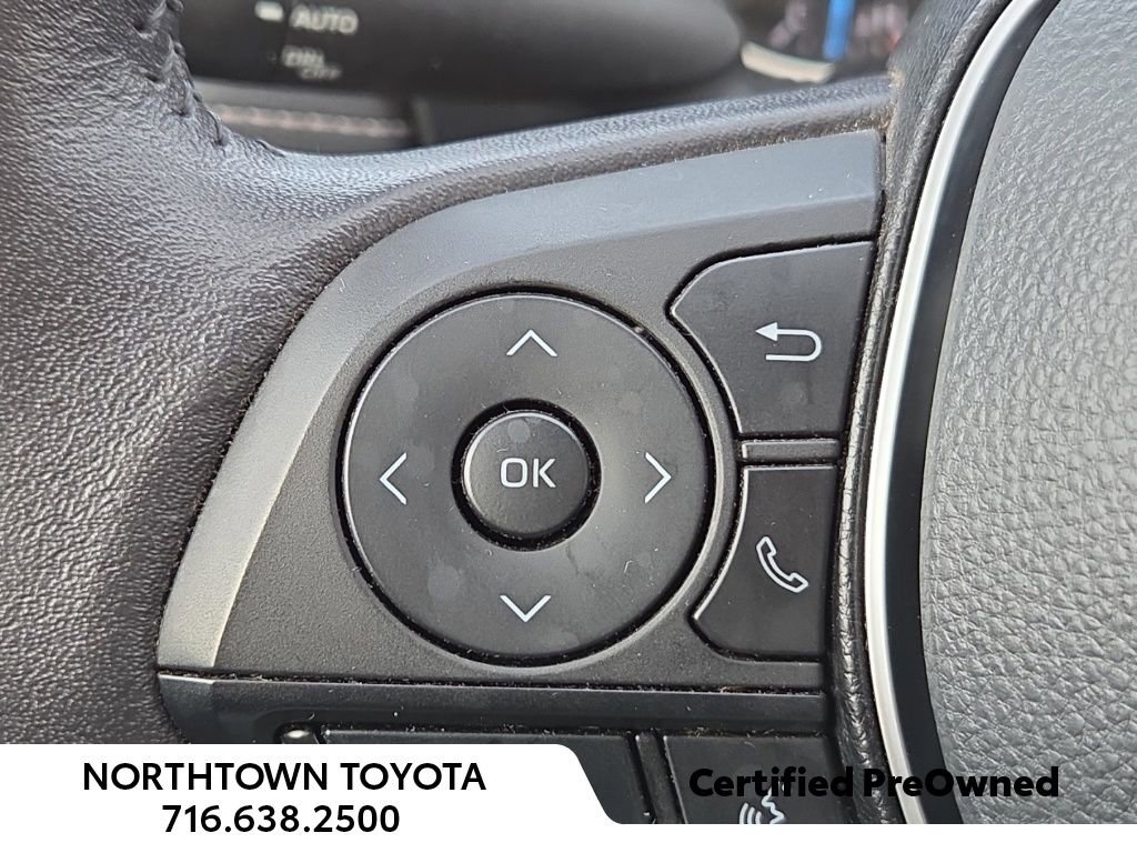 Used 2022 Toyota RAV4 XLE image 20