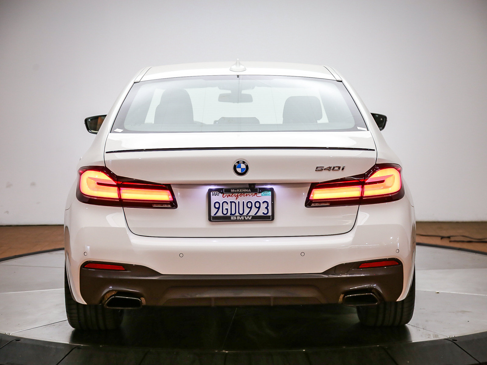 Certified 2023 BMW 540i w/ M Sport Package RWD image 5