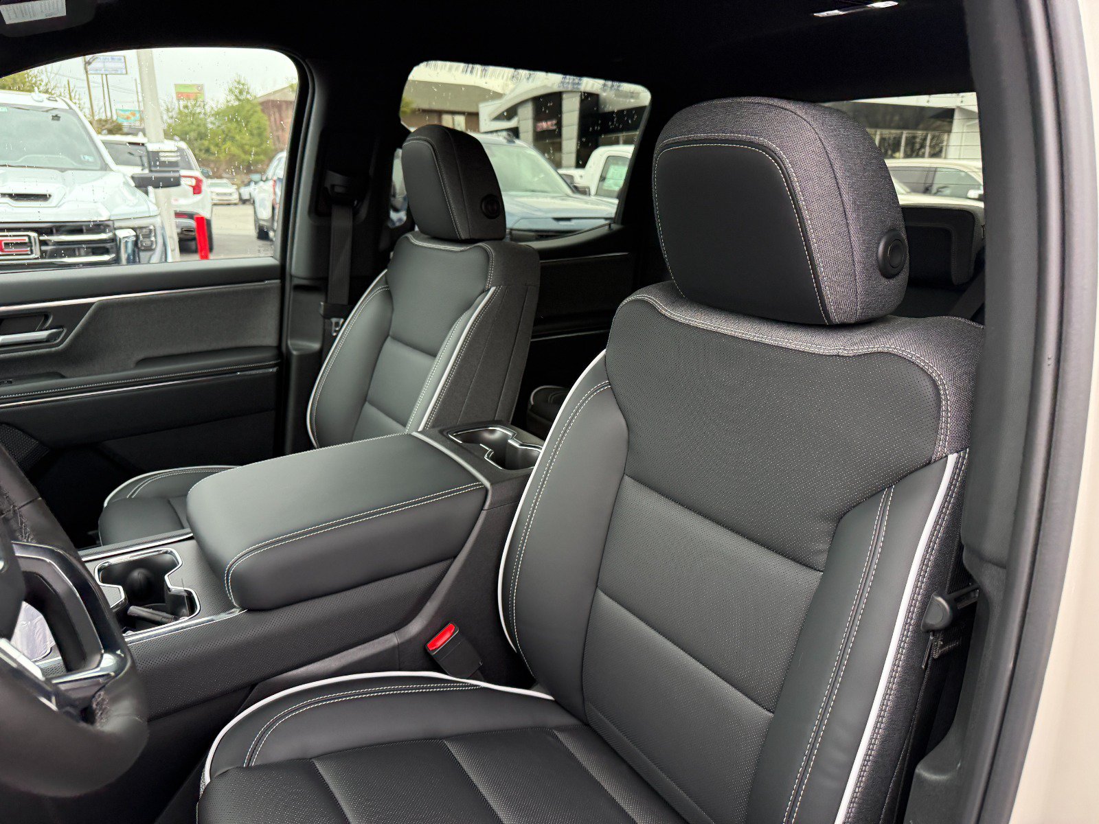 New 2026 GMC Sierra EV Elevation AWD/4WD image 14