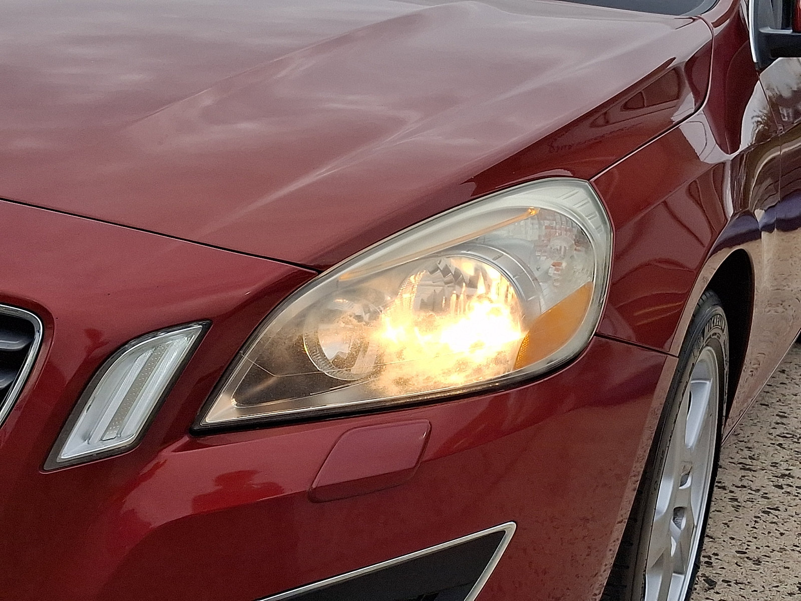 Used 2013 Volvo S60 T5 FWD image 9