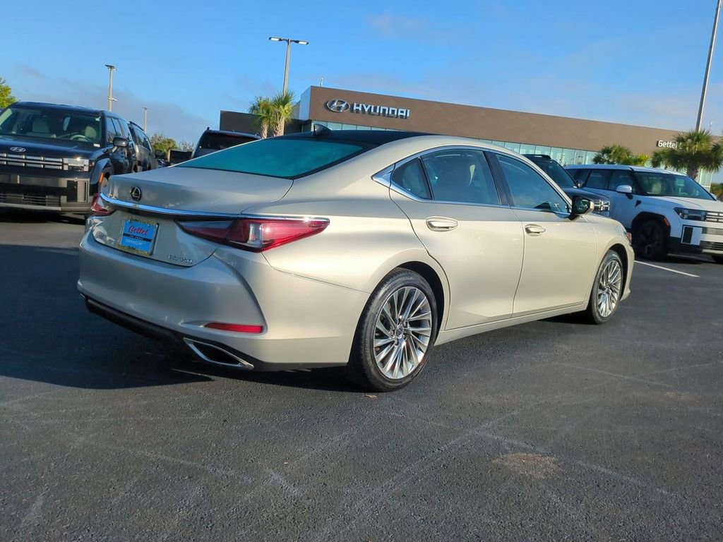 Used 2019 Lexus ES 350 Ultra Luxury image 5