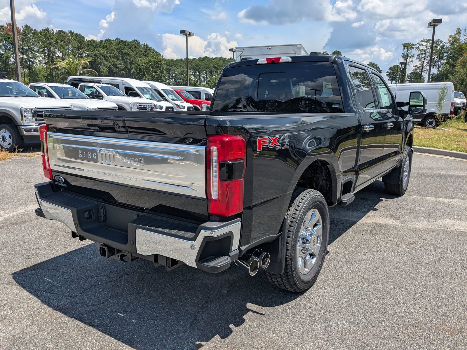 New 2025 Ford F350 King Ranch w/ Chrome Package image 4