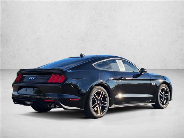 Used 2022 Ford Mustang GT RWD image 5