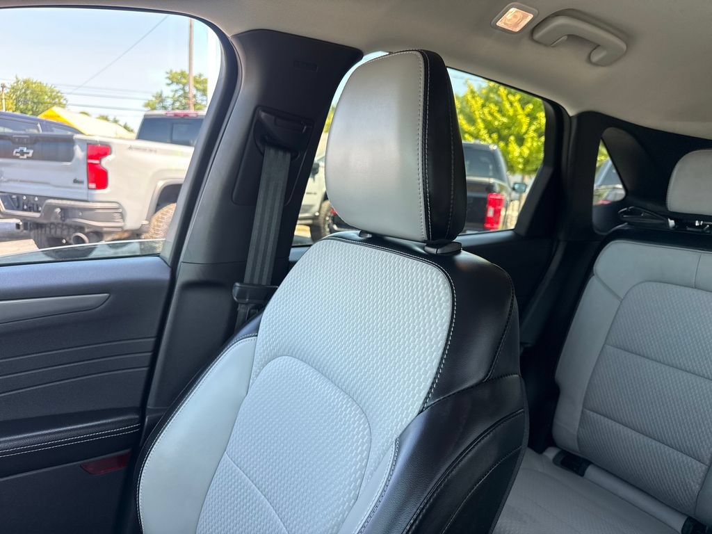 Used 2024 Ford Escape SE FWD image 55