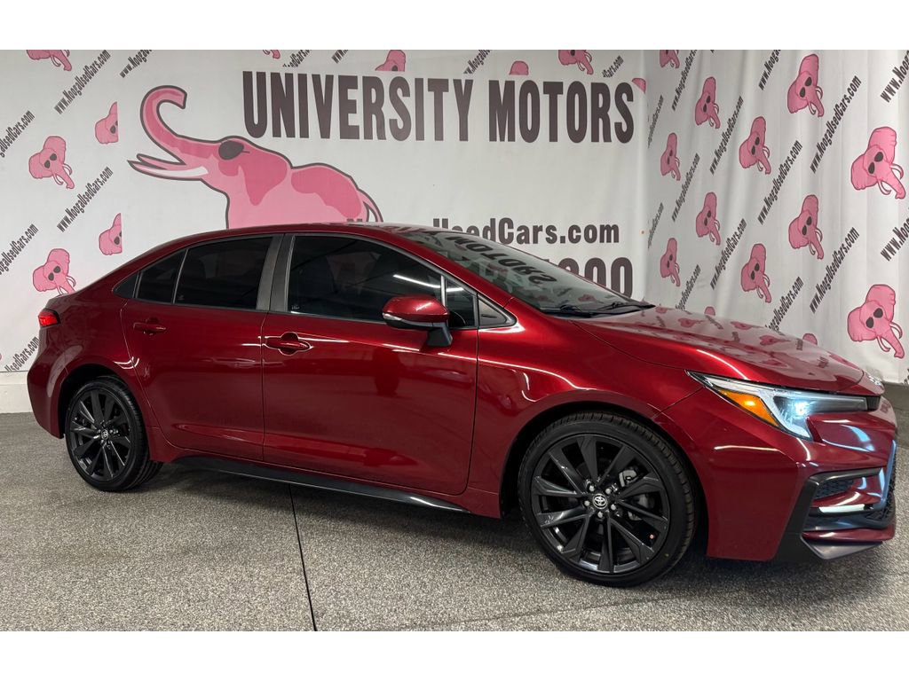 Used 2023 Toyota Corolla SE image 5