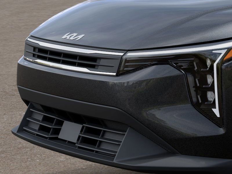 New 2026 Kia K4 LXS image 12