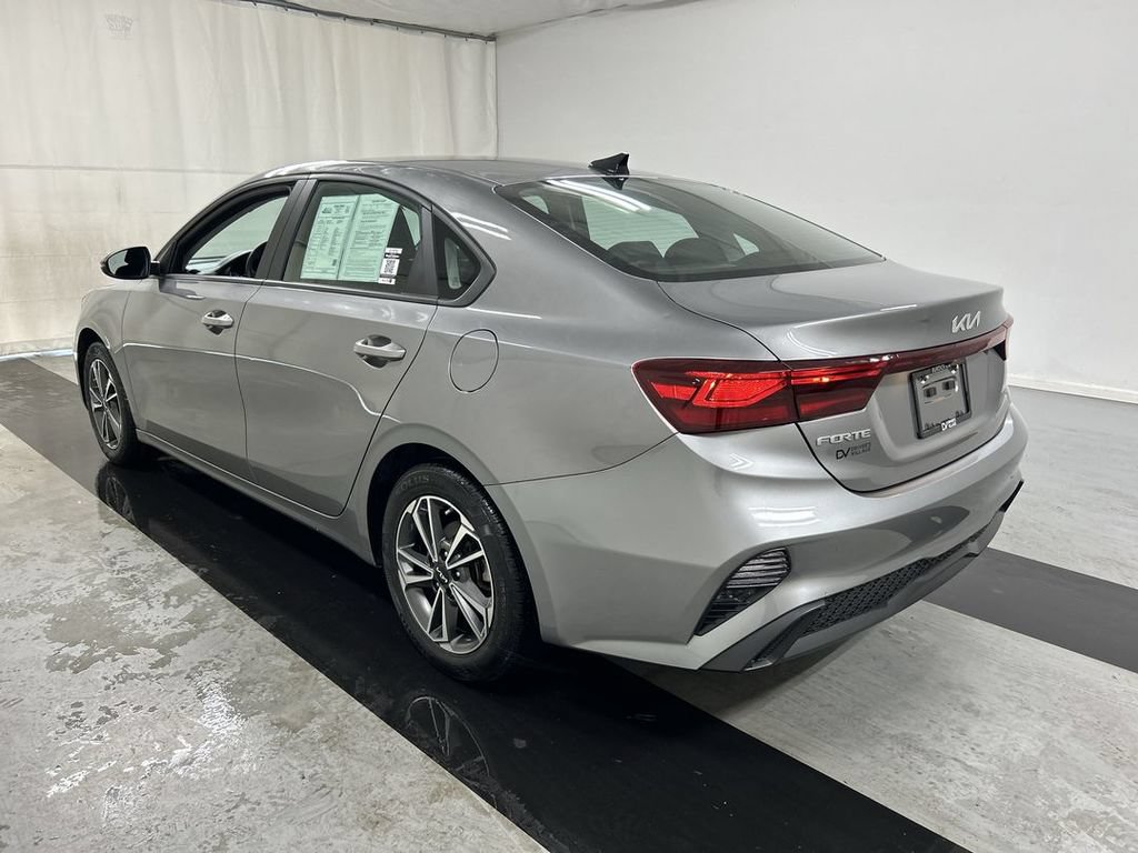 Certified 2023 Kia Forte LXS w/ LXS Technology Package FWD image 7