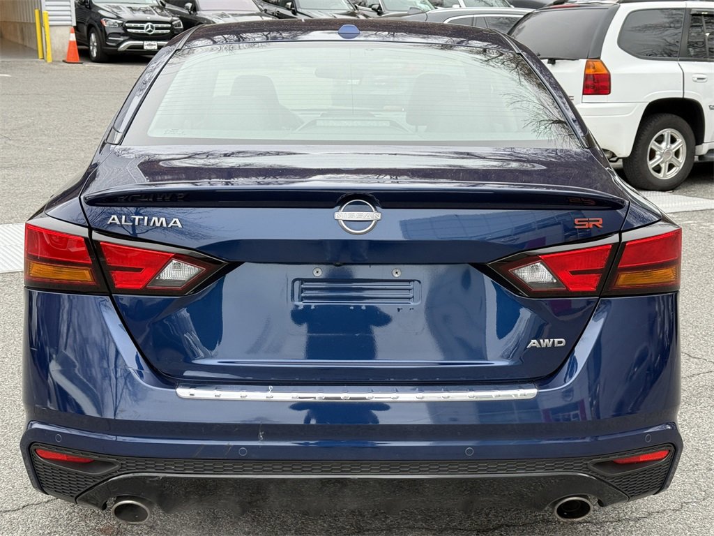 Used 2023 Nissan Altima 2.5 SR image 5