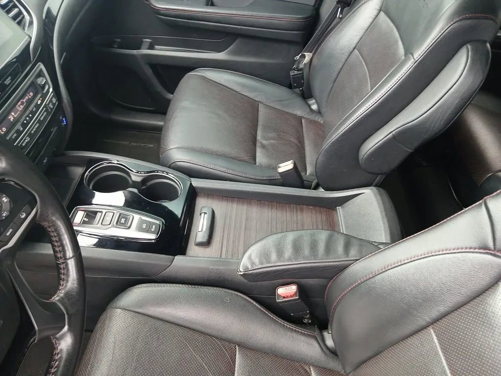 Used 2022 Honda Pilot Black Edition image 7