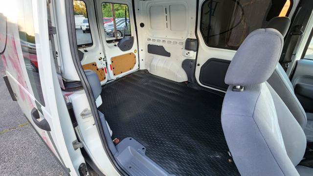 Used 2010 Ford Transit Connect XLT FWD image 15