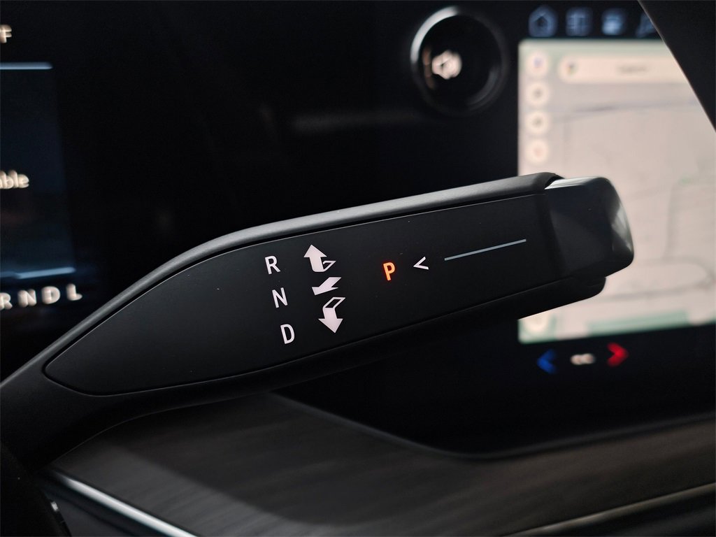 New 2026 Chevrolet Suburban LS image 38