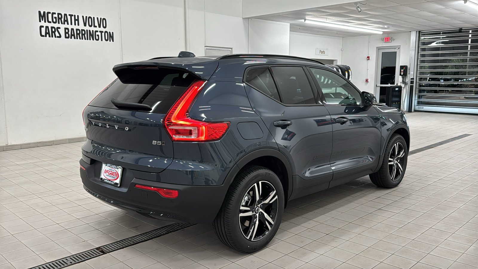 New 2026 Volvo XC40 B5 Core w/ Protection Package Premier AWD/4WD image 5