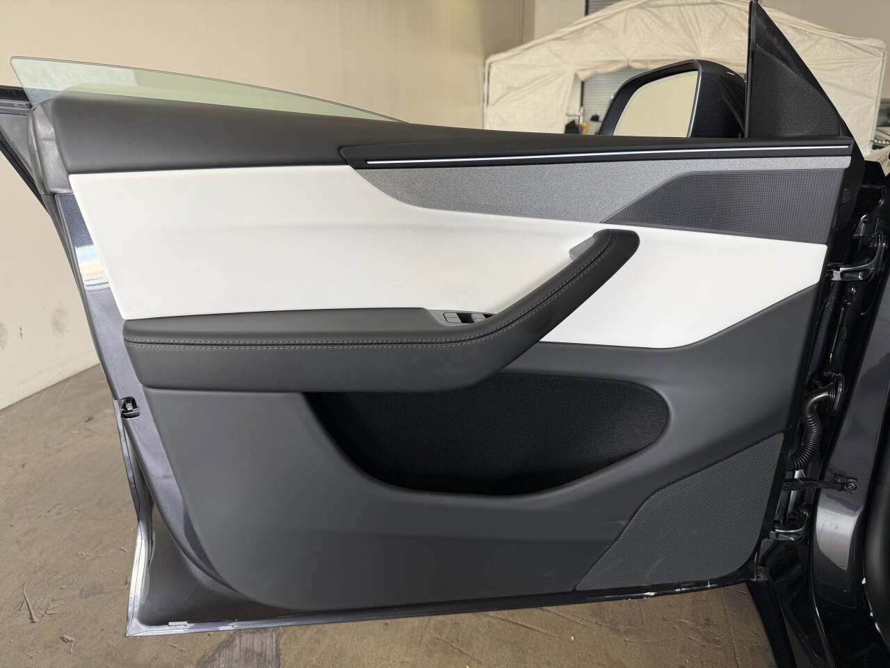 Used 2026 Tesla Model Y Long Range image 11
