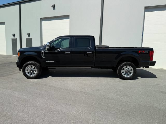 Used 2019 Ford F350 Platinum w/ Platinum Ultimate Package AWD/4WD image 4