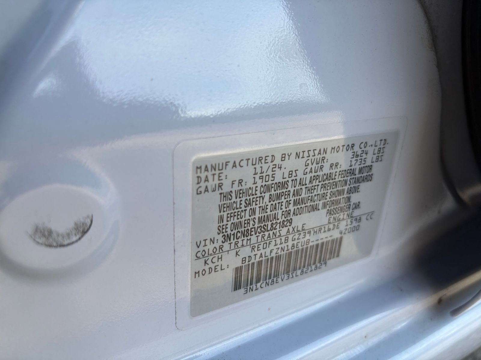 Used 2025 Nissan Versa SV FWD image 24