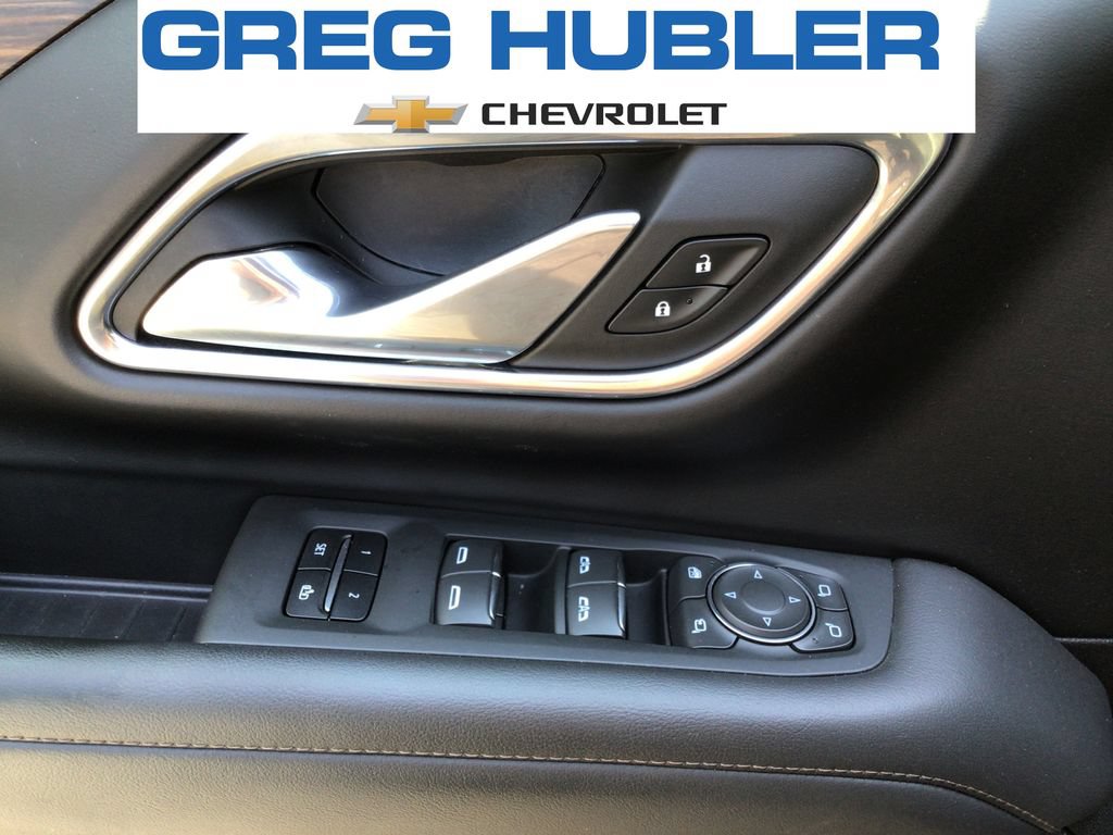 Used 2023 Chevrolet Suburban High Country AWD/4WD image 23