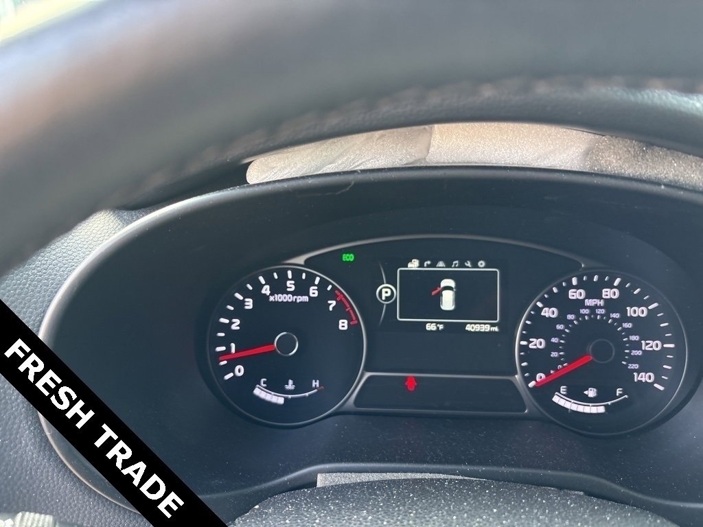 Used 2016 Kia Soul ! w/ Premium Package image 8