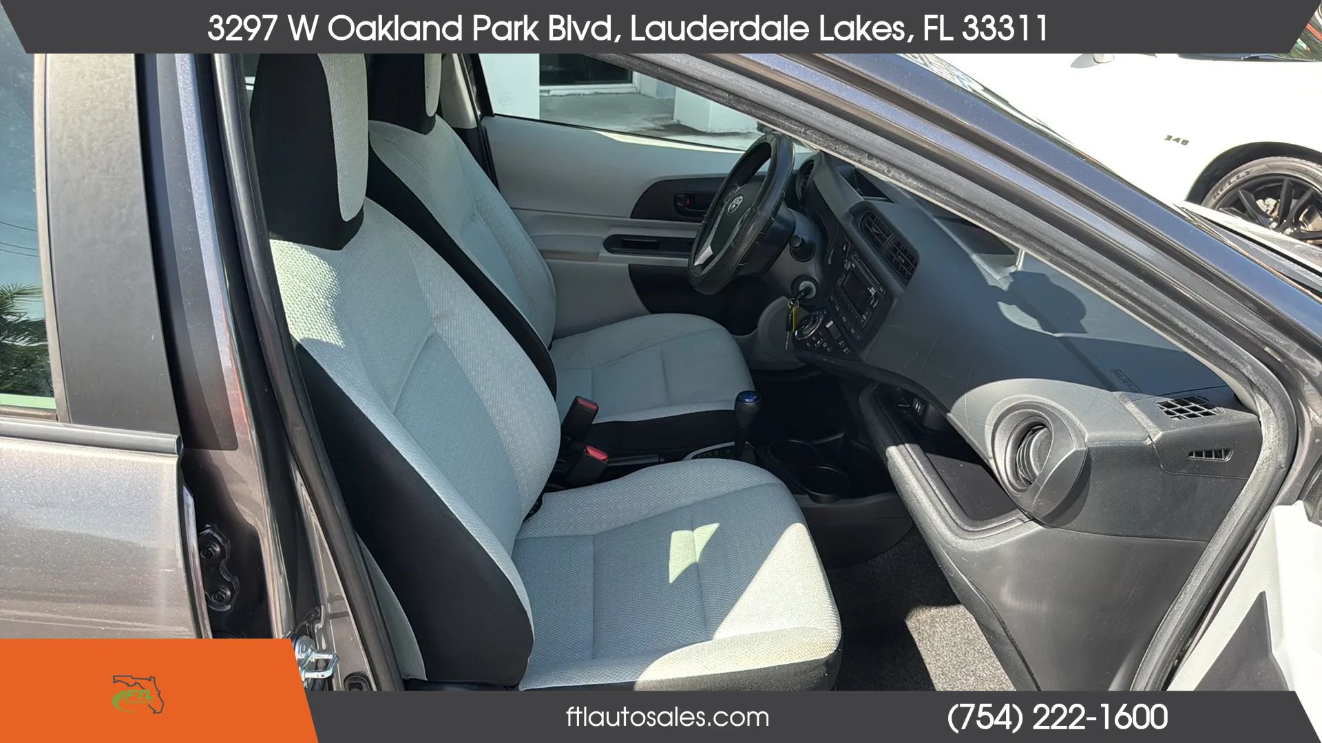 Used 2013 Toyota Prius C One FWD image 35