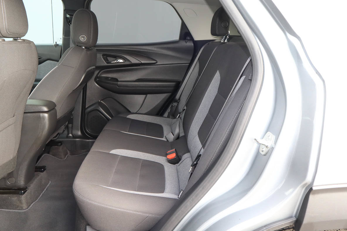 Used 2025 Chevrolet TrailBlazer LT FWD image 8