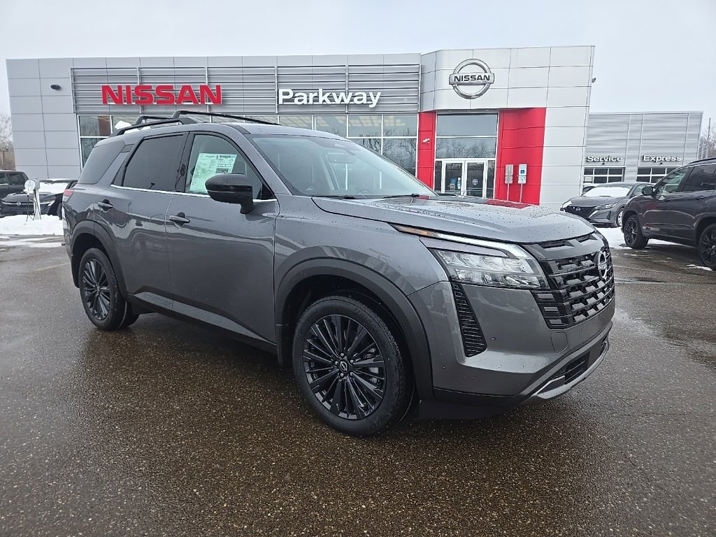 New 2026 Nissan Pathfinder SL w/ SL Premium Package