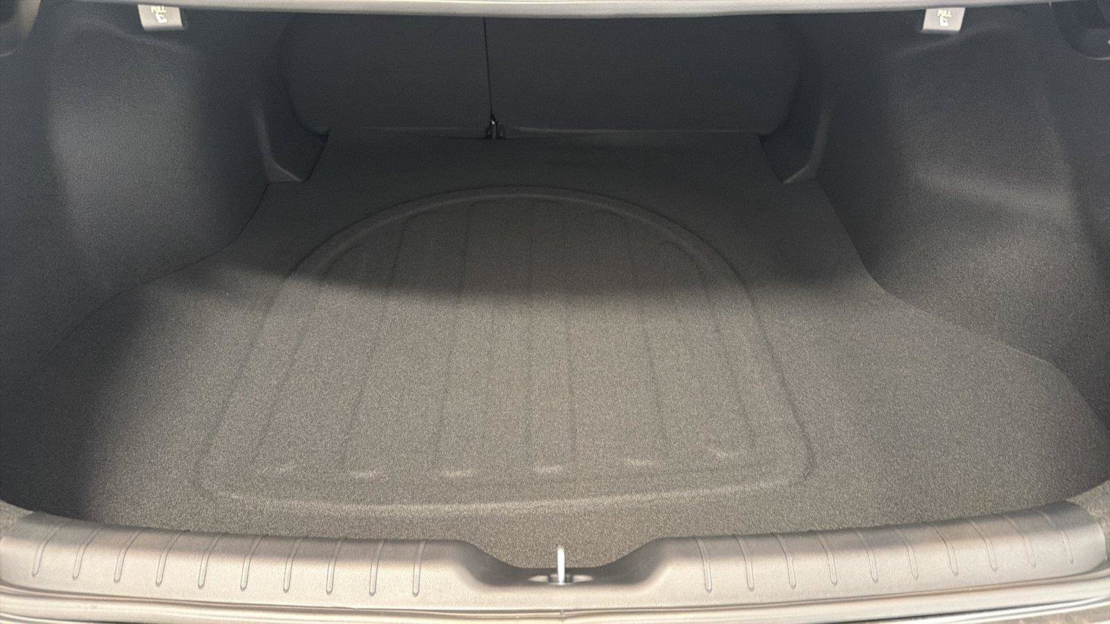 New 2026 Kia K4 FWD image 12